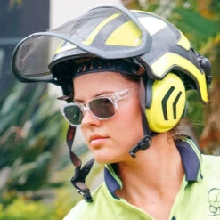 Safe Style FCP100 Fusion Clear Frame Polarised Safety Glasses -Work Clothing Store 1 z2jwP0 1800x1800 c95ba1c1 dce6 4fbe 9c3f 25abfedc059c