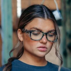 Safe Style CMTC100 Classics Milky Torts Frame Clear Safety Glasses -Work Clothing Store DSC07526 1800x1800 4f1635bf 0bfe 4e15 9735 0ce6ad3496f9